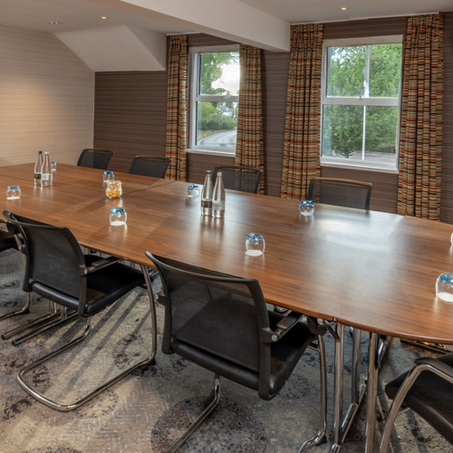 <p>GLADIATOR SUITE</p>
<p>BOARDROOM STYLE</p>