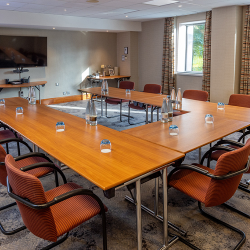 <p>BLENHEIM SUITE</p>
<p>U-SHAPE STYLE</p>